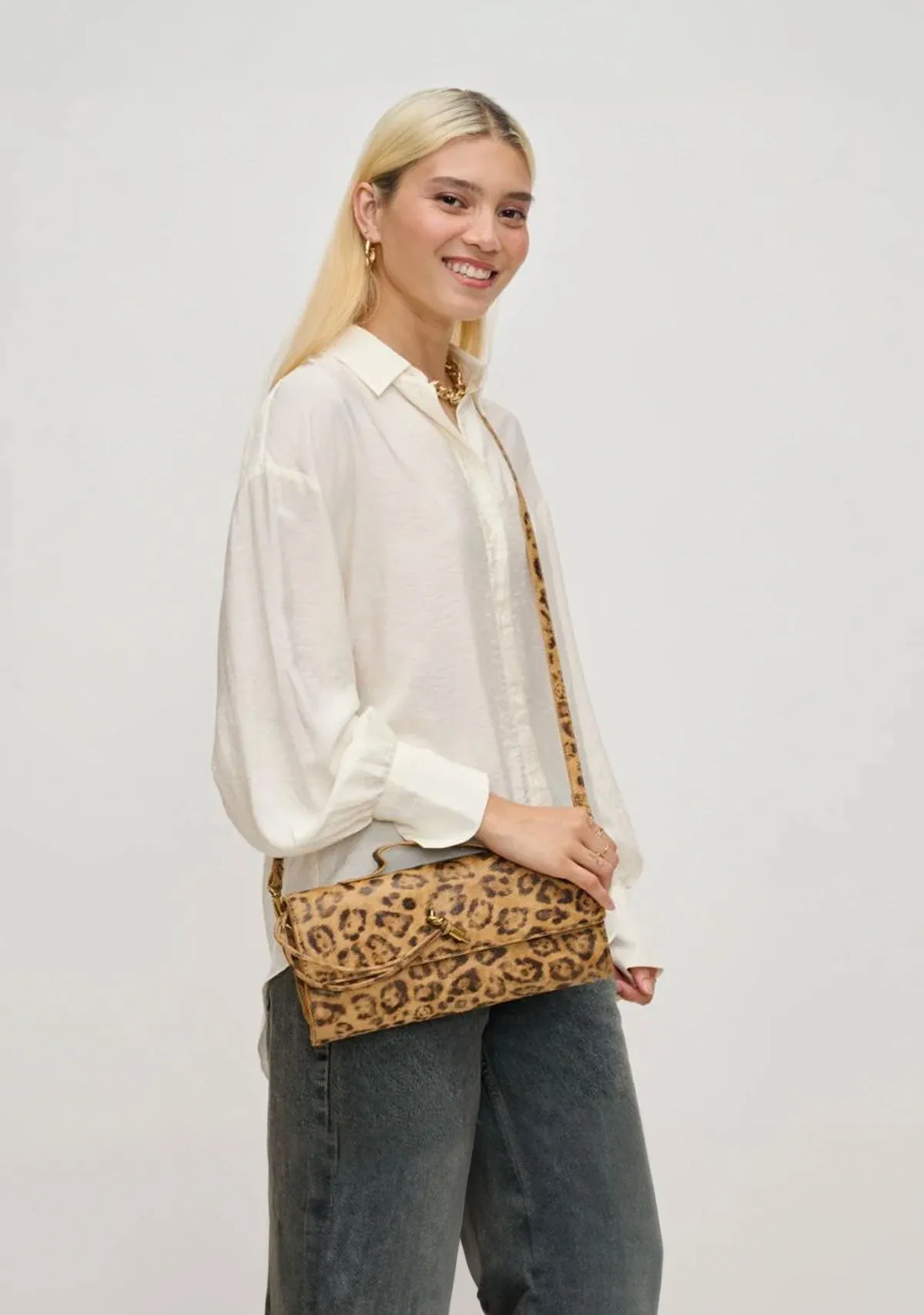 Ada Clutch Leopard