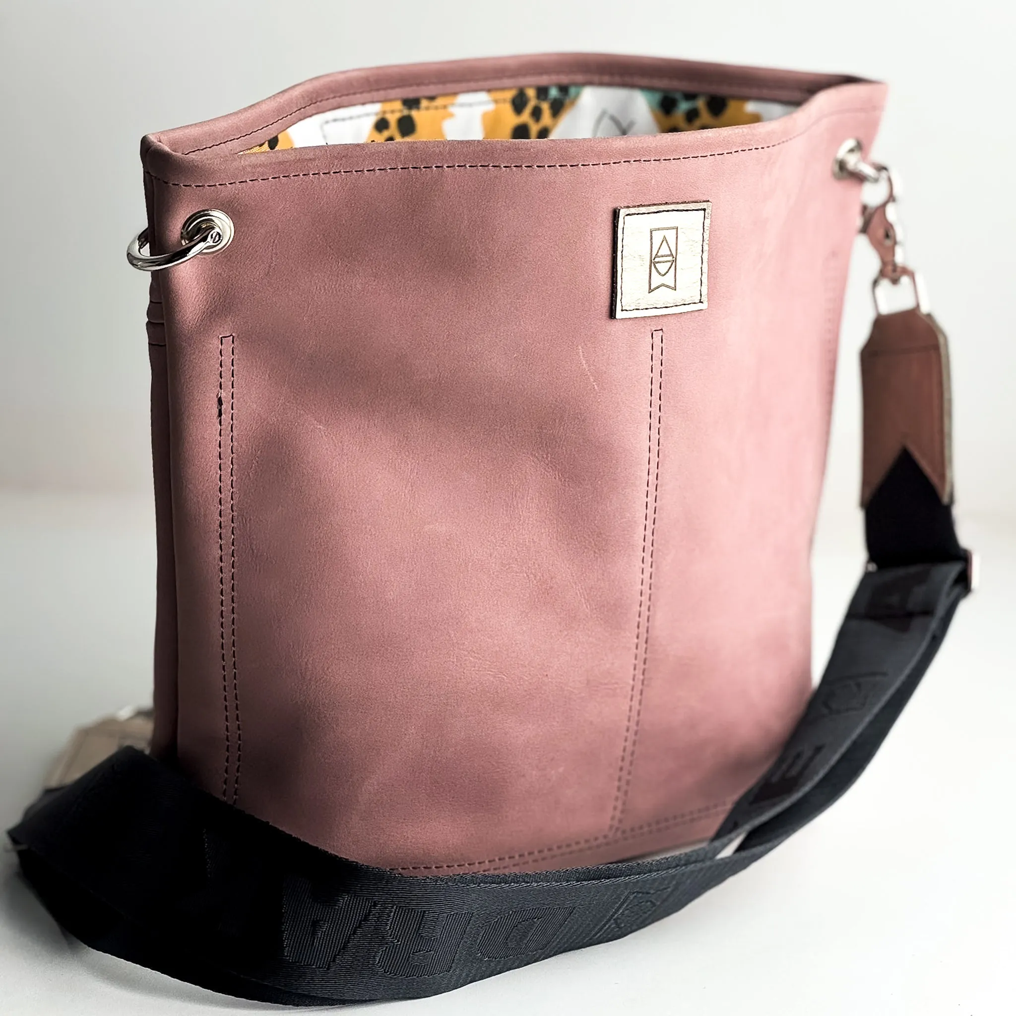 Practically Perfect Collection | V-Tivoli Shoulder Tote | Distressed Pink Jade