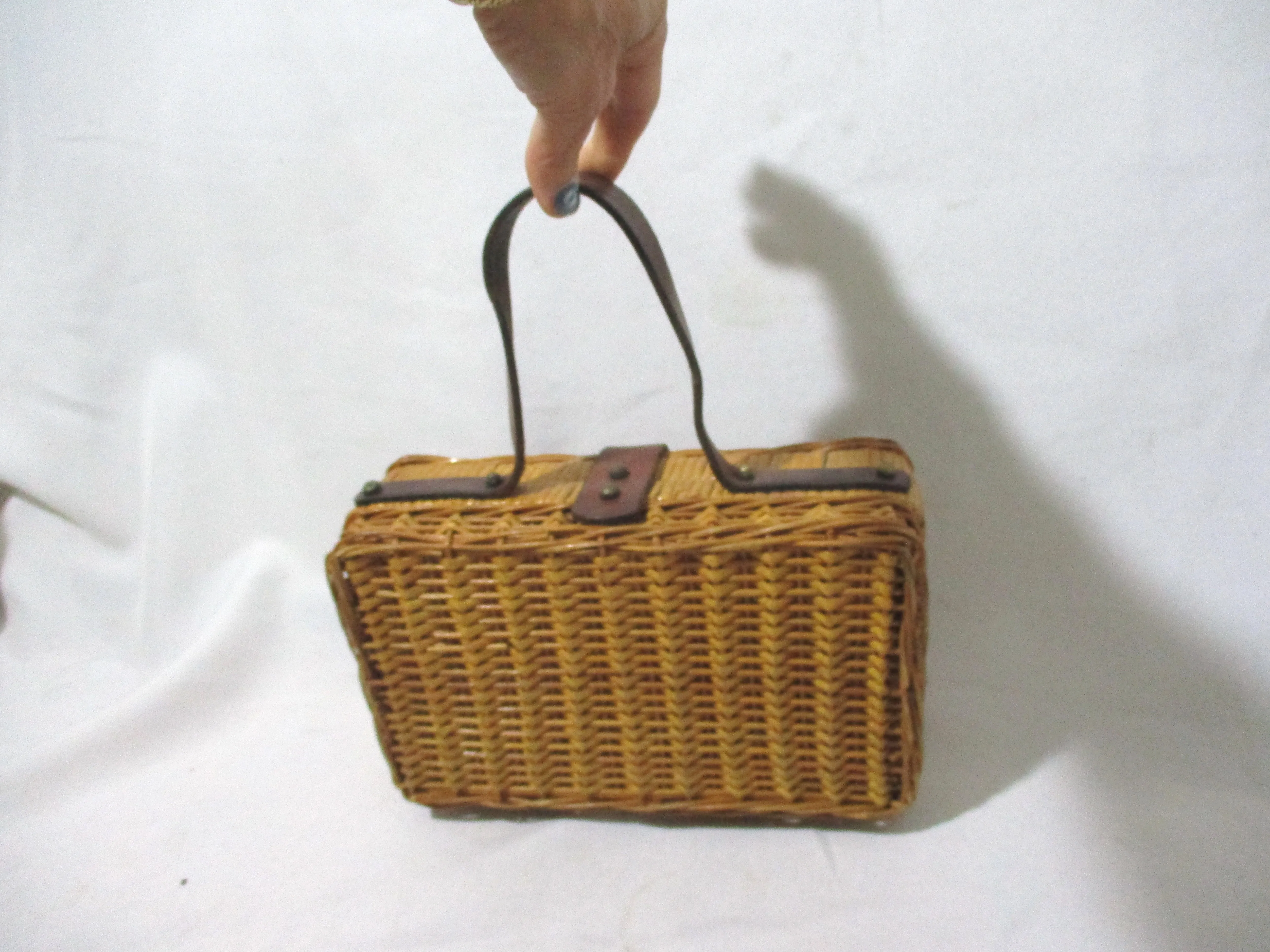 Vintage Wicker Basket Box Purse Satchel Bag Clutch Woven Leather