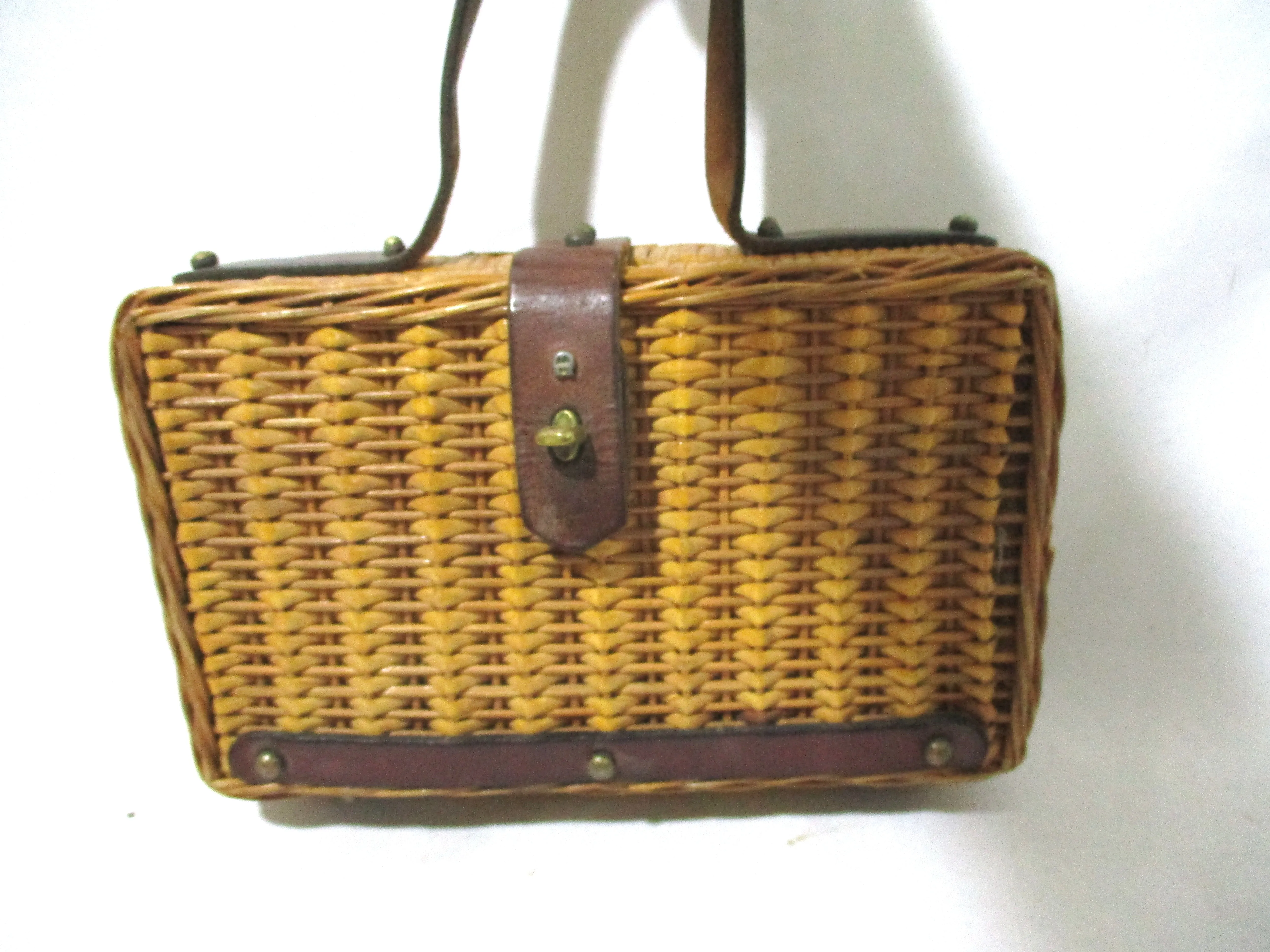 Vintage Wicker Basket Box Purse Satchel Bag Clutch Woven Leather