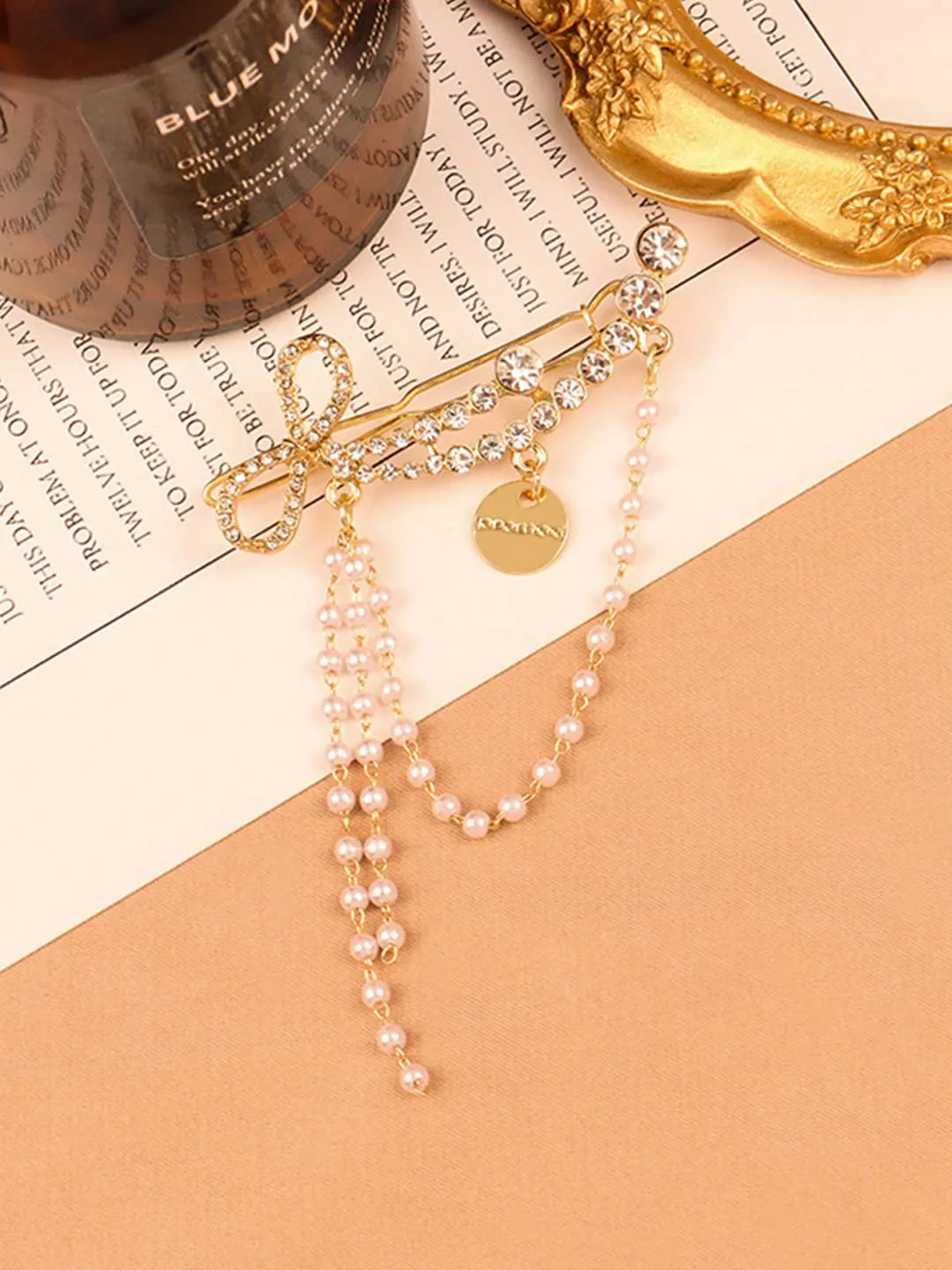 Yellow Chimes Hair Clips for Women Girls Hair Accessories for Women Pearl Hair Clip Crystal Hair Pin for Women Golden Silver Hair Pins for Women and Girls Gift For Women & Girls (Bow Hair Pin)